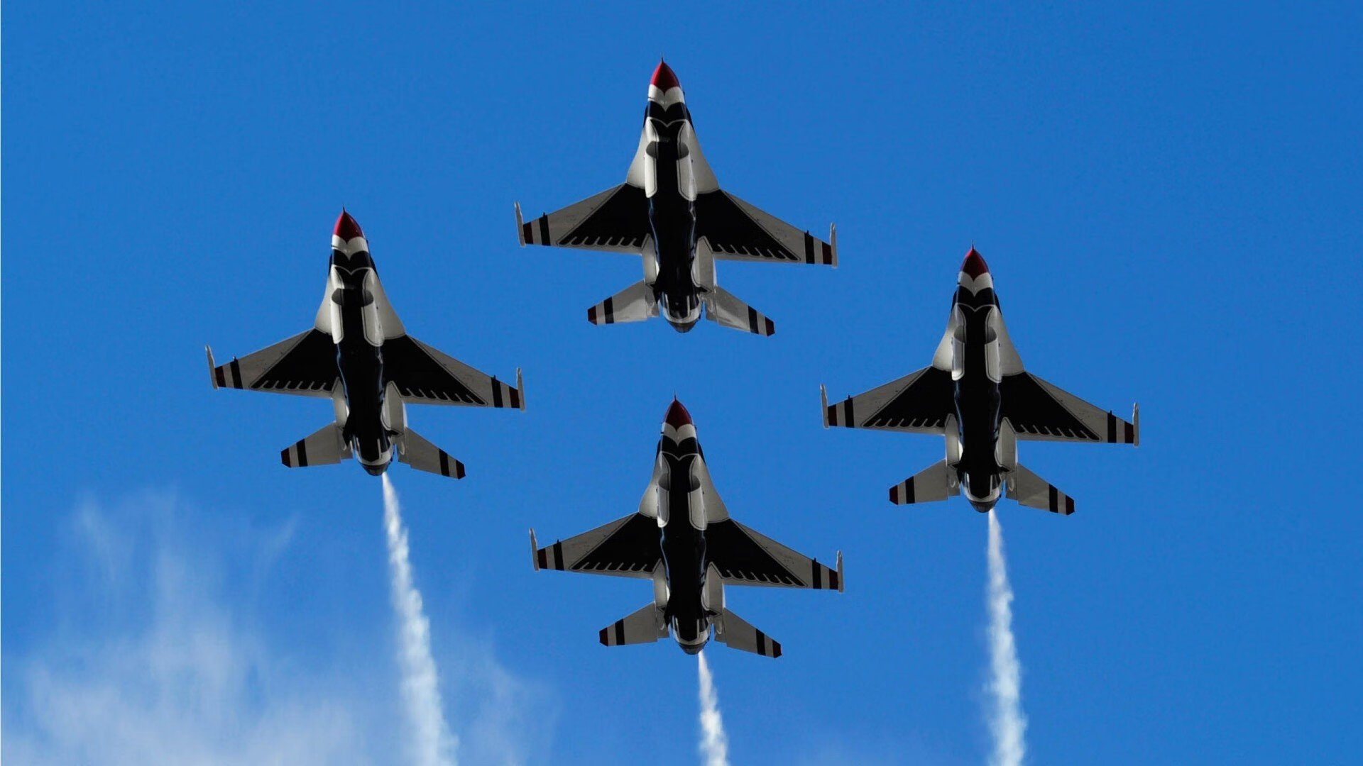 英超：阿森纳3-1胜升班马，托马斯和萨卡联手建功，2021英超阿森纳