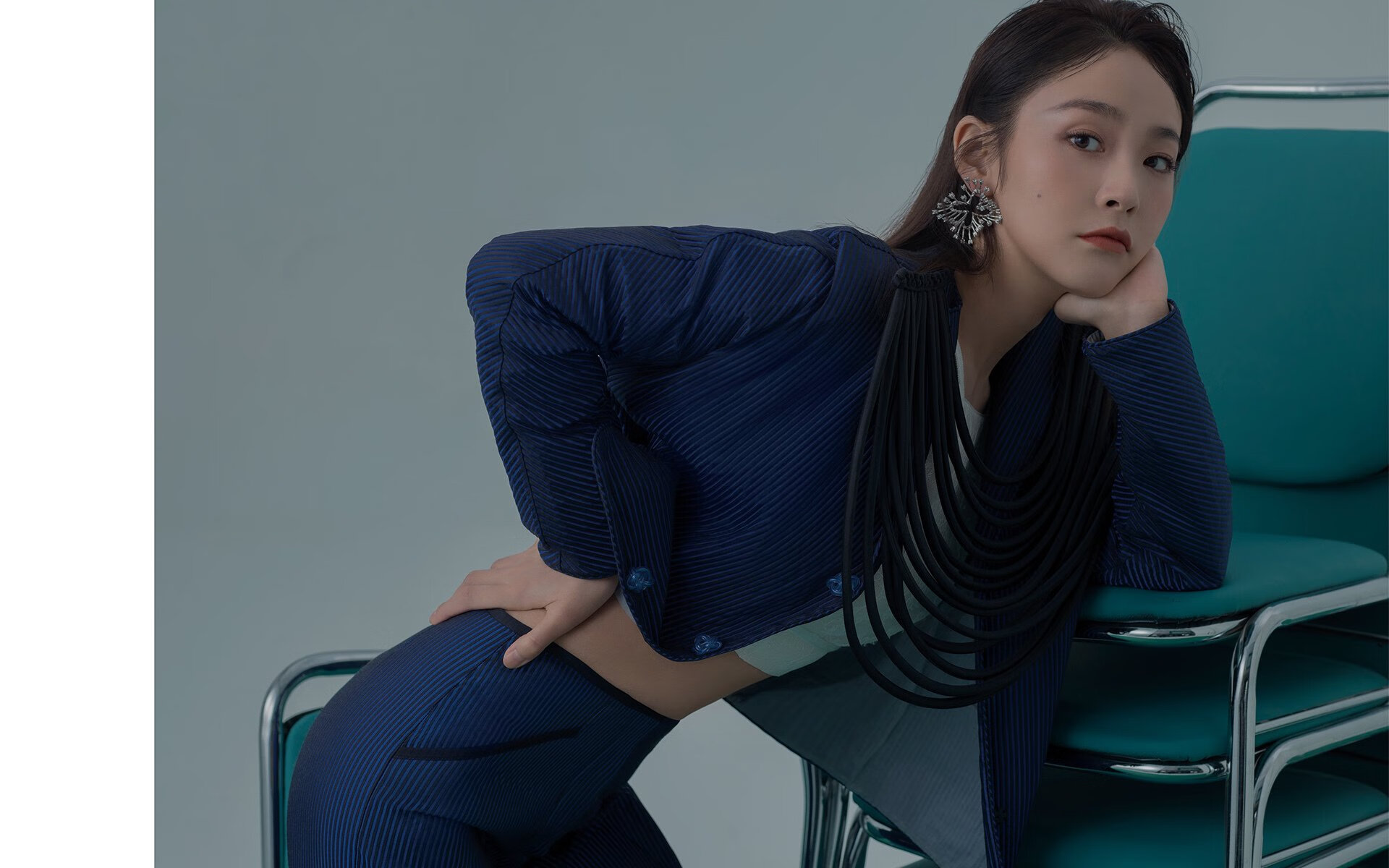 德甲赛季中期体能衰减趋势与恢复干预效果评估，德甲踢几场