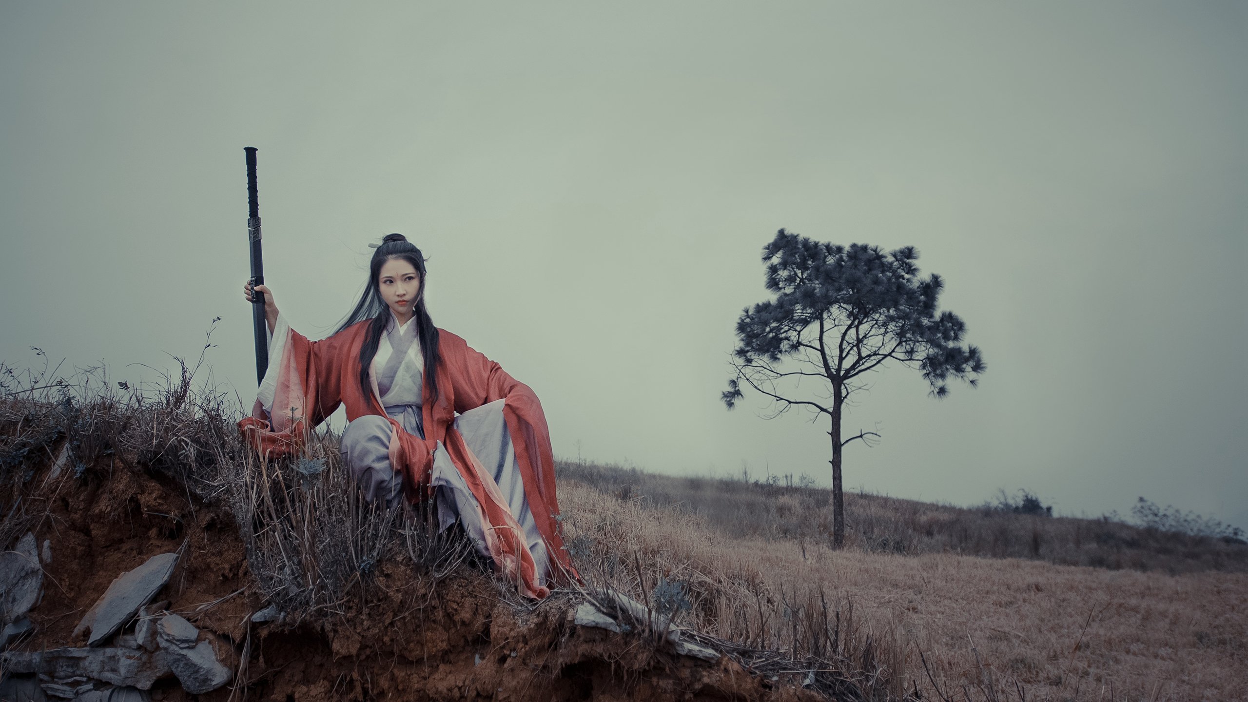 曼城高位抢断频频化解对方进攻，曼城进攻战术